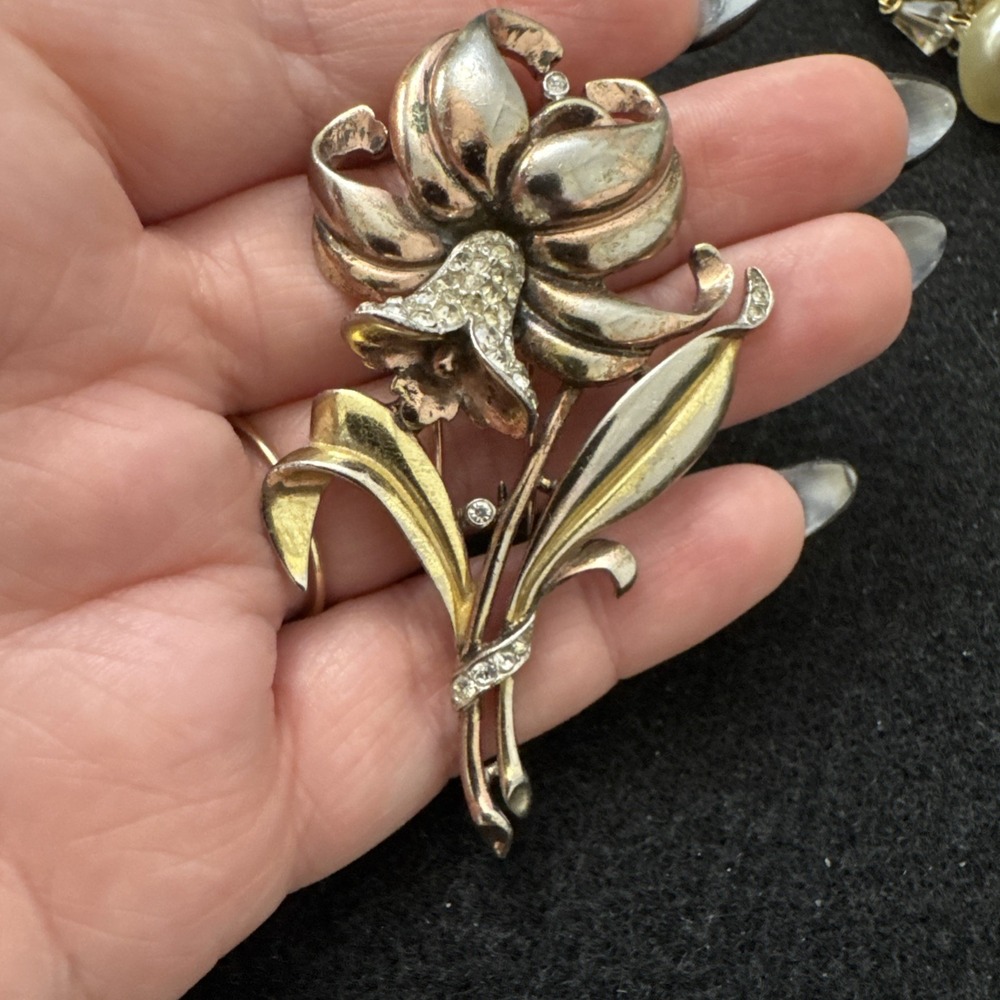 1940S CROWN TRIFARI DAFFODIL FLOWER BROOCH Fur Clip Pat 121254 A Philippe Rare